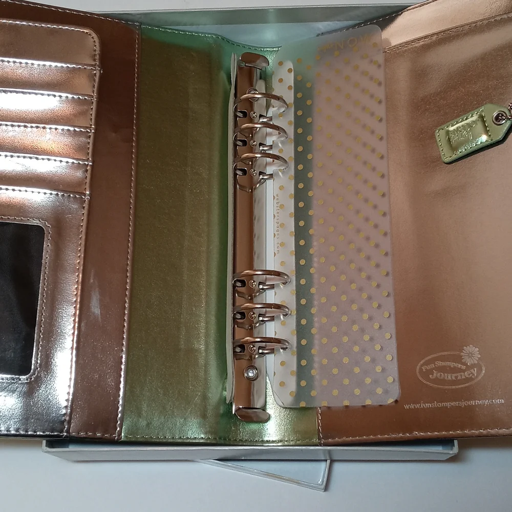 Metallic Green Binder Only